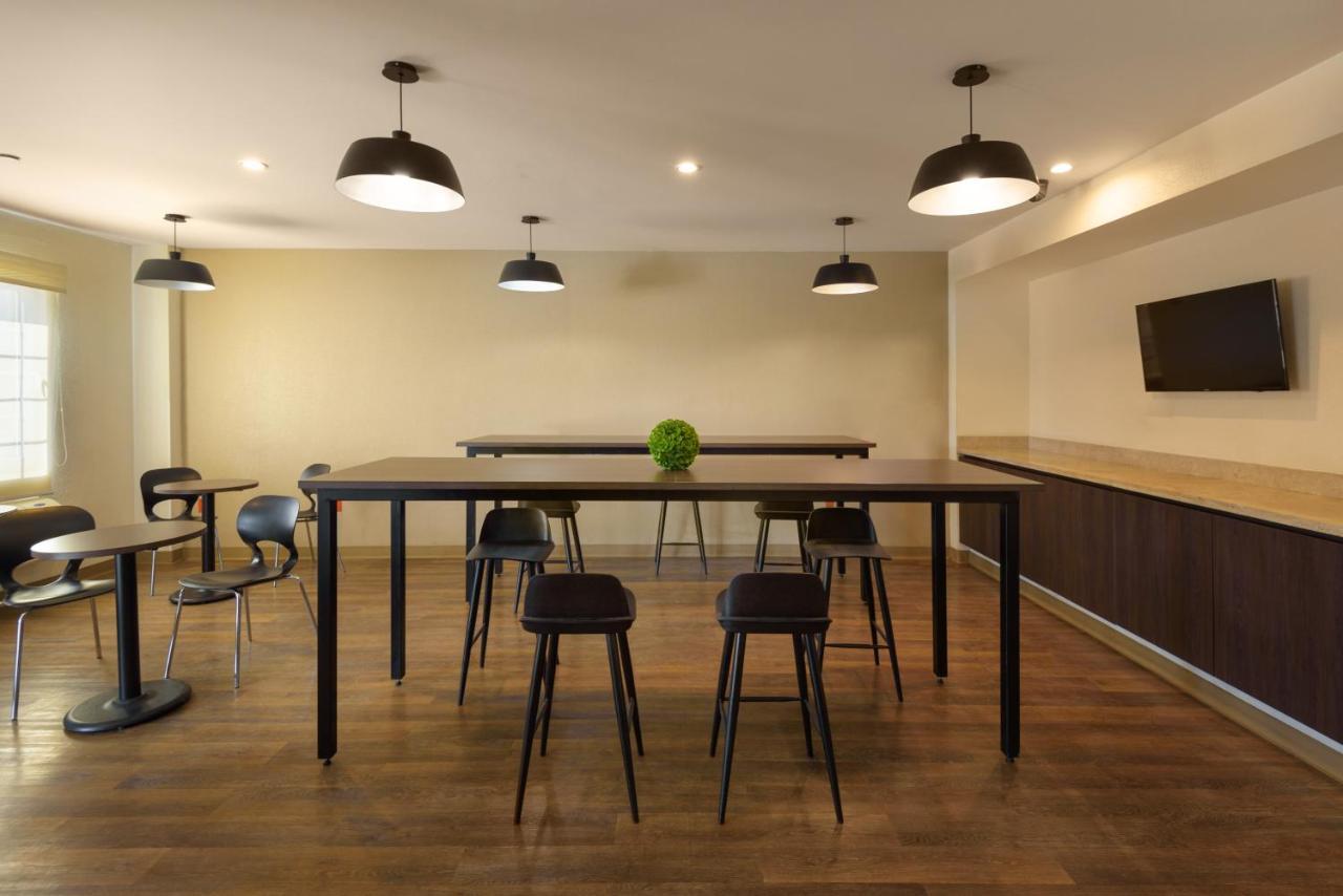 Extended Suites Coatzacoalcos Forum Εξωτερικό φωτογραφία